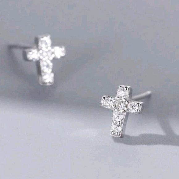 Elegant Silver Cross Stud Earrings - Picture 2 of 5